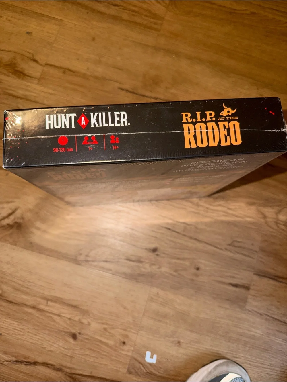 NEW IN BOX Hunt A Killer 